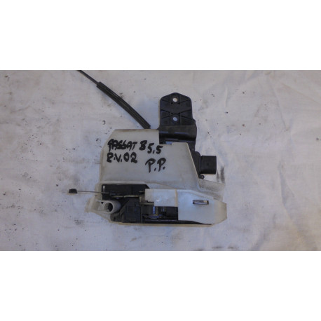 Volkswagen Passat B5,5 Combi R.V 00-05 Zámek centrálu dveří P.P