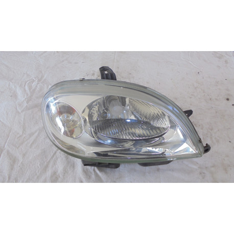 Citroen Saxo R.V 99-04 Světlo P.P-1držák světla naprasklý