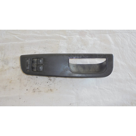 Volkswagen Passat B5,5 Combi R.V 00-05 Spínače ovládání oken L.P