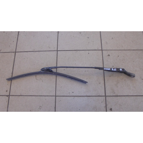 Volkswagen Passat B5,5 Combi R.V 00-05 Rameno stěrače P.P