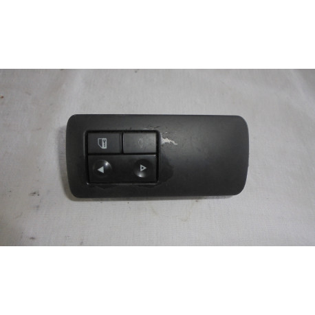 Opel Vectra C Combi R.V 02-05 Spínač ovládání oken P.P