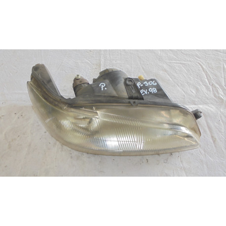 Peugeot 306 Combi R.V 97-02 Světlo P.P