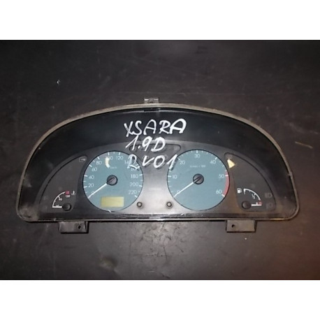 Citroen Xsara 1.9D R.V 00-05 Přístrojová deska