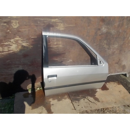 Peugeot 306 dveře P r.v.99 3.dvéř
