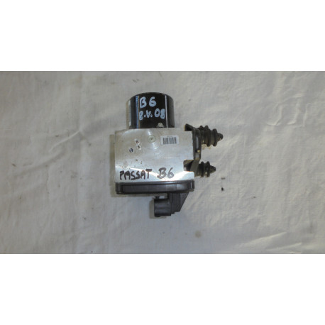 Volkswagen Passat B 6 2.0TDI 125KW R.V 05-10 Jednotka ABS