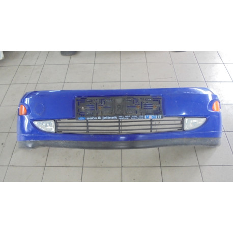 Ford Focus I 5DV 1.8TDDI 66KW R.V 98-01 Nárazník přední