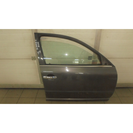 Škoda Superb I 4DV R.V 02-06 Dveře P.P-kompletní