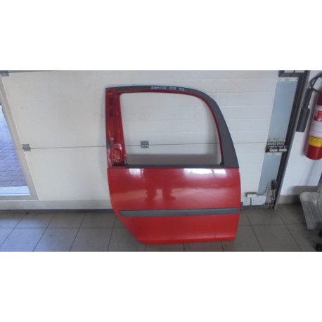 Škoda Roomster 1.2HTP 51KW R.V 06-10 Dveře P.Z
