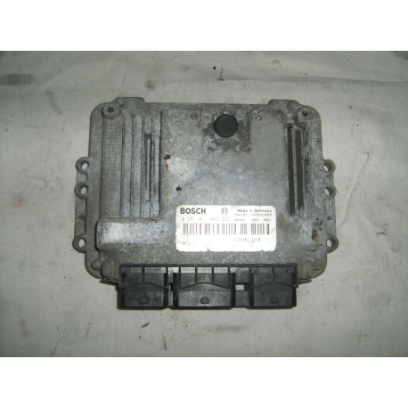 Renault Master II FL 2.5DCI 84KW R.V 03-10 Řídící jednotka motoru-0281011432