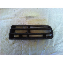 Volkswagen Golf IV 1.6 16V 77KW R.V 97-05 Mřížka nárazníku P.P