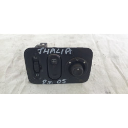 Renault Thalia 4DV 1.4 16V 72KW R.V 02-08 Panel spínačů