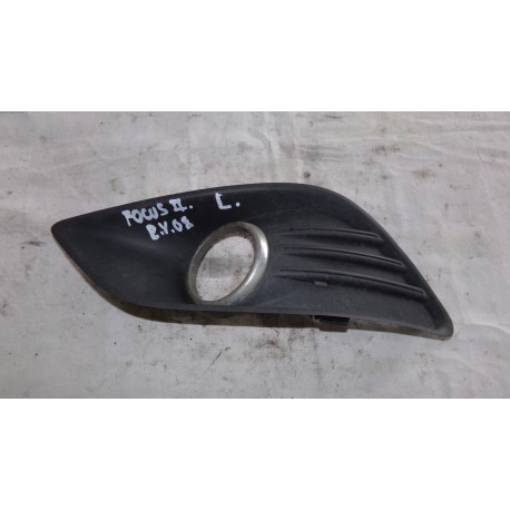 Ford Focus II FL Combi 1.8TDCI 85KW R.V 07-10 Rámeček mlhovky L.P