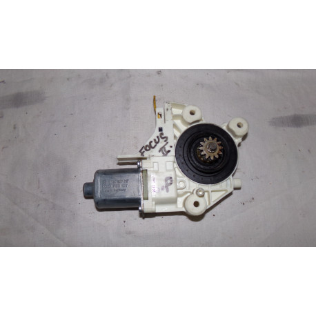 Ford Focus II Combi 1.6TDCI 66KW R.V 04-07 Motorek stahovačky L.P