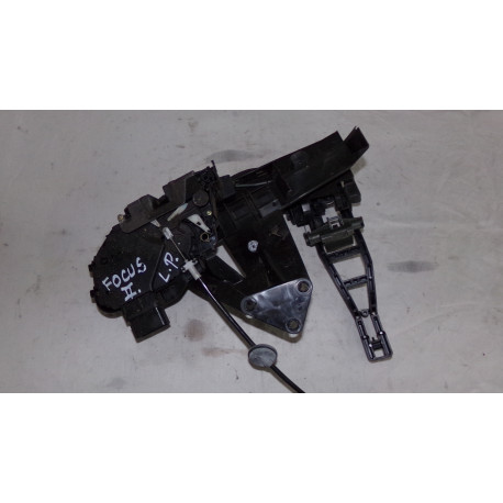 Ford Focus II Combi 1.6TDCI 66KW R.V 04-07 Zámek centrálu dveří L.P