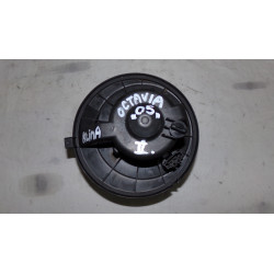 Škoda Octavia II Combi 1.9TDI PD 77KW R.V 04-09 Ventilátor topení s klima