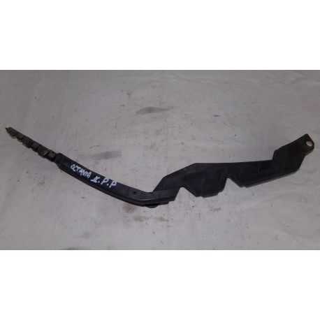 Škoda Octavia II Combi 1.9TDI PD 77KW R.V 04-09 Držák nárazníku P.P