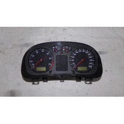 Volkswagen Golf IV 5DV 1.6 74KW R.V 97-05 Přístrojová deska