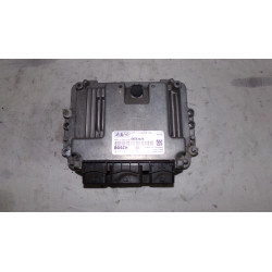 Ford Focus II Combi 1.6TDCI 66KW R.V 04-07 Řídící jednotka motoru