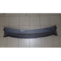 Ford Focus II Combi 1.6TDCI 66KW R.V 04-07 Kryt rámu čelního skla