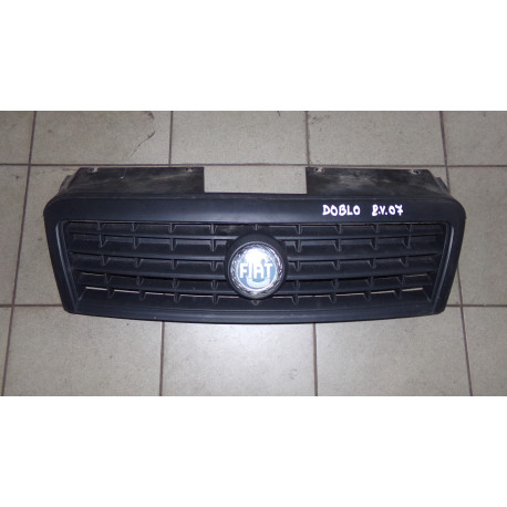 Fiat Doblo 1.4 57KW R.V 05-09 Maska-poškozená viz.foto