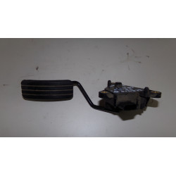 Renault Scénic II 1.9DCI 88KW R.V 03-09 Plynový pedál