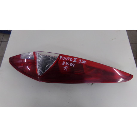 Fiat Punto II FL 3DV 1.2 44KW 03-05 Světlo P.Z