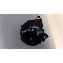 Opel Corsa C 3DV 1.0 43KW R.V 00-03 Ventilátor topení bez klima-poškozen viz.foto