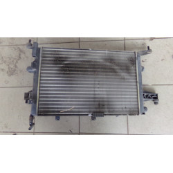 Opel Corsa C 3DV 1.0 43KW R.V 00-03 Chladič vody vč.sahary