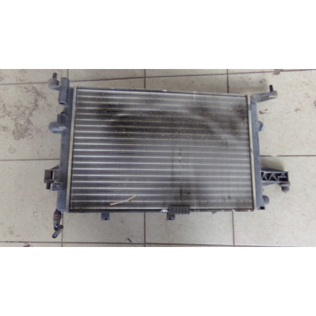 Opel Corsa C 3DV 1.0 43KW R.V 00-03 Chladič vody vč.sahary