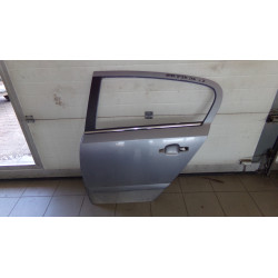 Opel Astra H 5DV 1.7CDTI 74KW R.V 04-09 Dveře L.Z