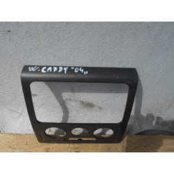 VW Caddy III r.v. 04 2.0 SDI středový panel