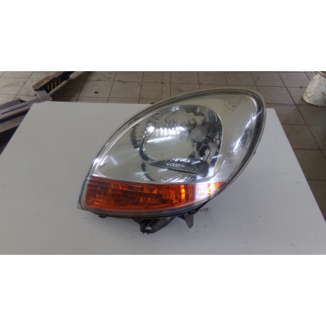 Renault kangoo 1.5DCI 48KW 03 -04 světlo L.P