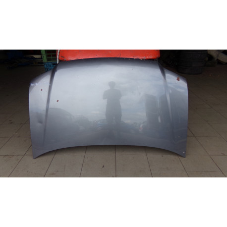 Volkswagen Touran 1.6 75KW R.V 03-06 kapota - stav viz foto
