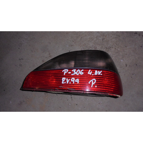 Peugeot 306 4DV R.V 97-02 Světlo P.Z