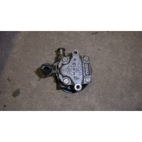 Volkswagen Golf IV Combi 1.4 16V 55KW R.V 99-06 Servočerpadlo