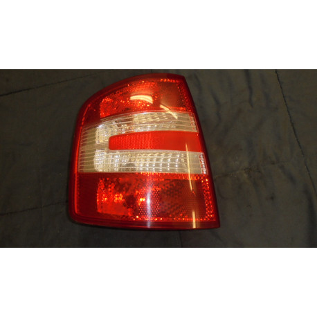 Škoda Fabia Combi R.V 04-08 Světlo L.Z